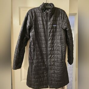Patagonia Womens nano puff parka